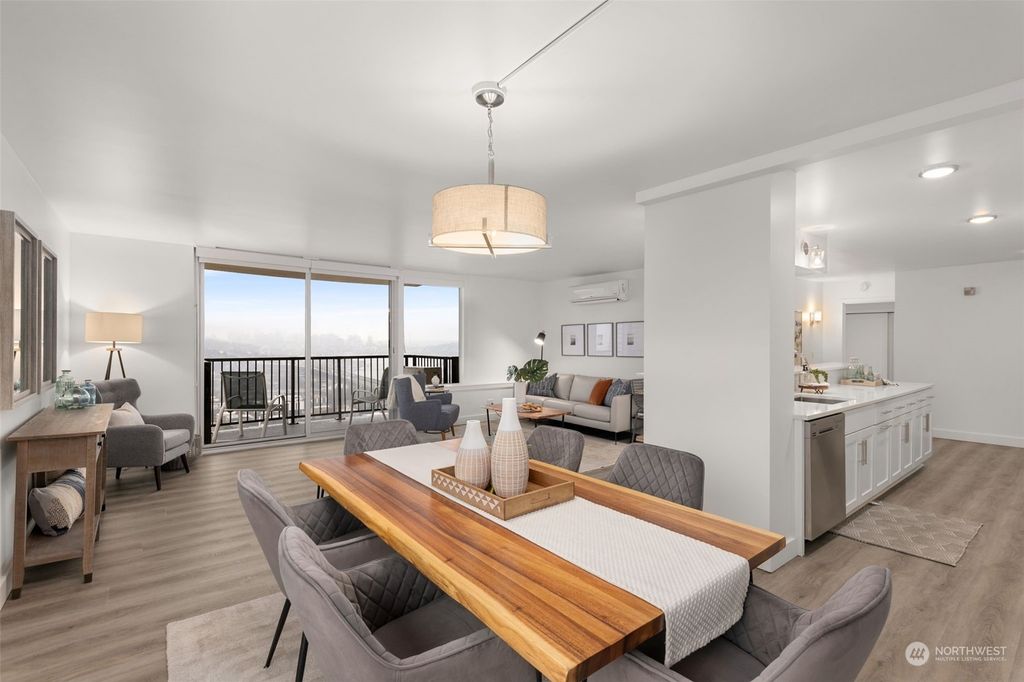 Photo of 4540 8th Avenue NE #2306, Seattle, WA 98105 (MLS # 2322355)