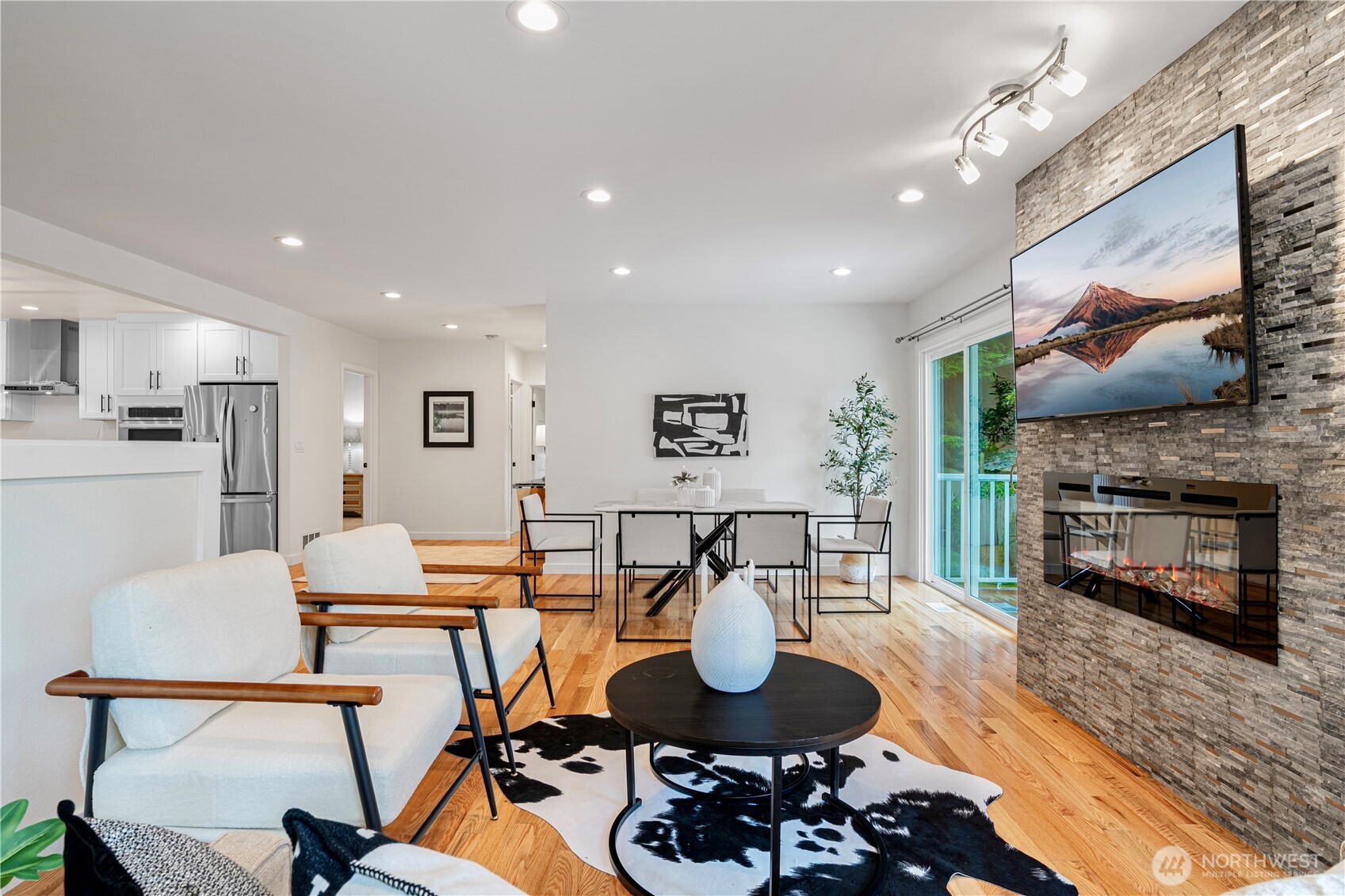 2333 NE 94th Street