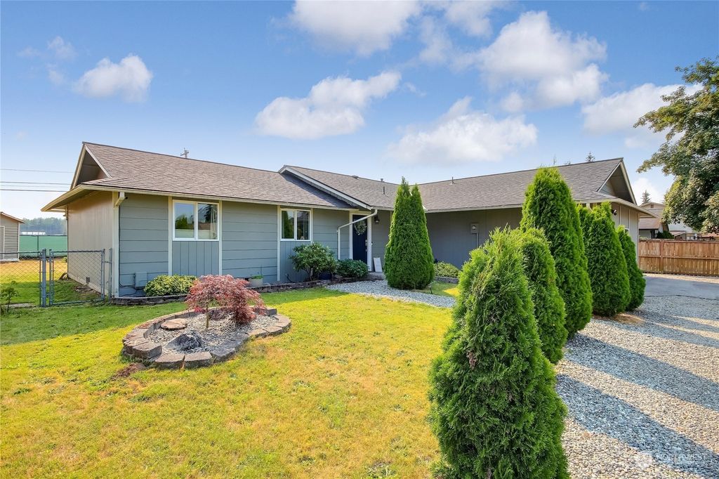 Photo of 10913 54th Dr NE Dr, Marysville, WA 98271 (MLS # 2265214)