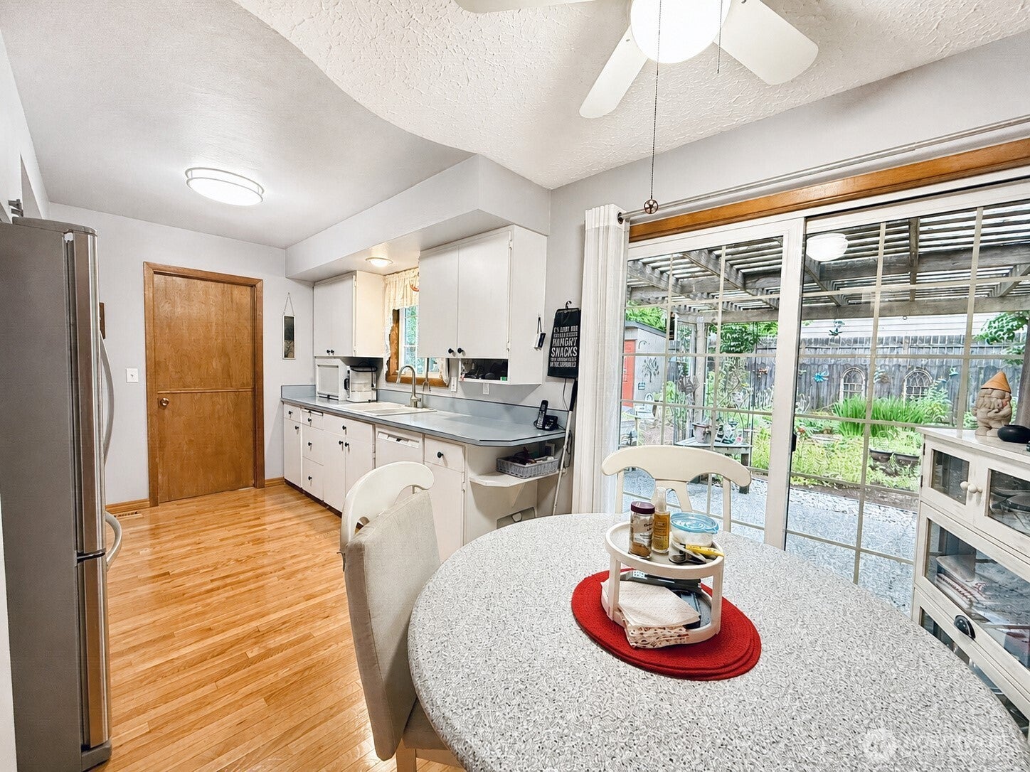 8601 NE 57th Street