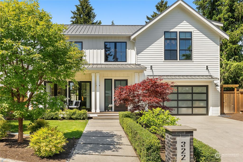 Photo of 322 17th Avenue, Kirkland, WA 98033 (MLS # 2241448)