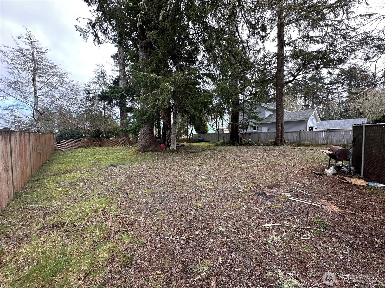 168 Duck Lake Ln SE
