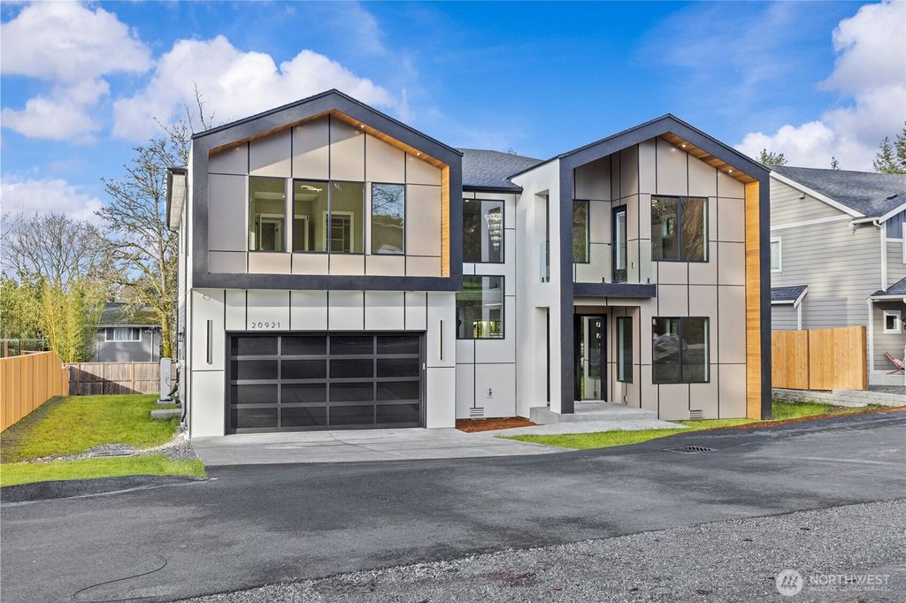 Photo of 20921 1st Place S, Des Moines, WA 98198 (MLS # 2478919)