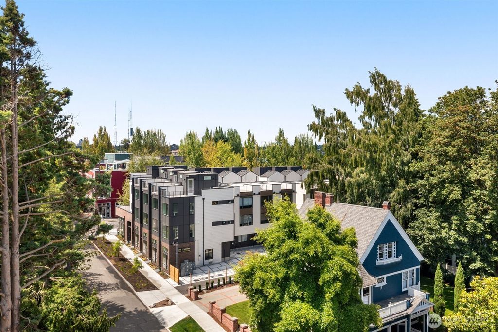 Photo of 1110 C 34th Avenue, Seattle, WA 98122 (MLS # 2517310)