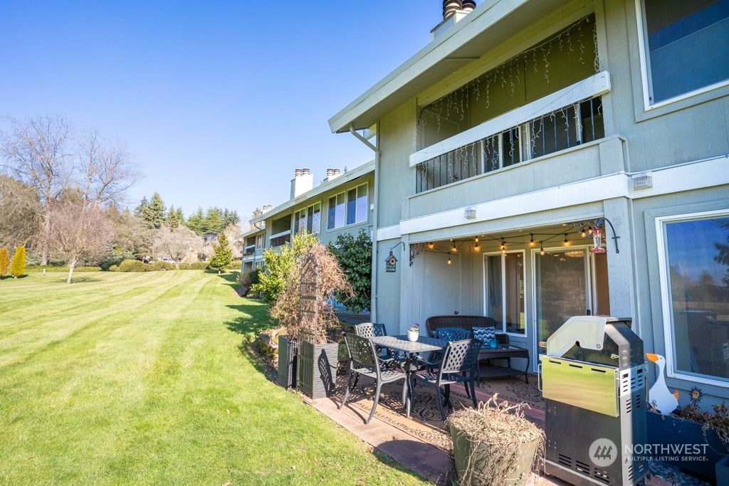 Photo of 11120 NE 68th Street #B105, Kirkland, WA 98033 (MLS # 2057857)
