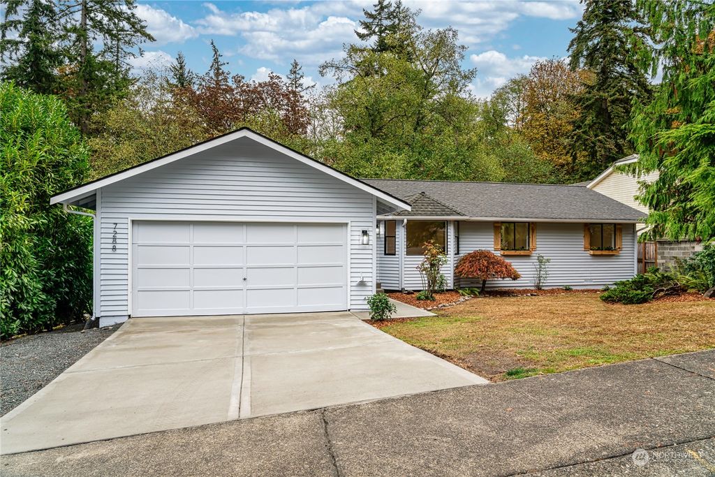 Photo of 7288 44th Place W, Mukilteo, WA 98275 (MLS # 2011297)