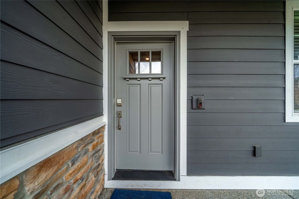 Photo of 32709 Ash Avenue SE, Black Diamond, WA 98010 (MLS # 2476873)