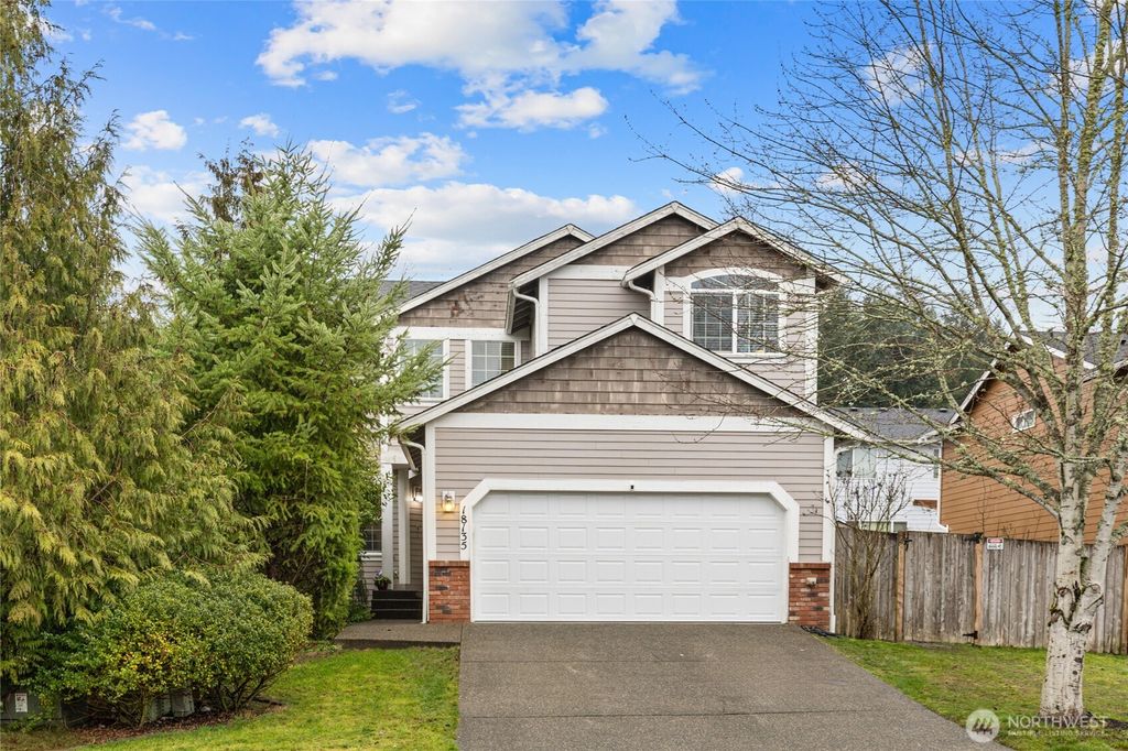 Photo of 18135 72nd Avenue E, Puyallup, WA 98375 (MLS # 2475577)