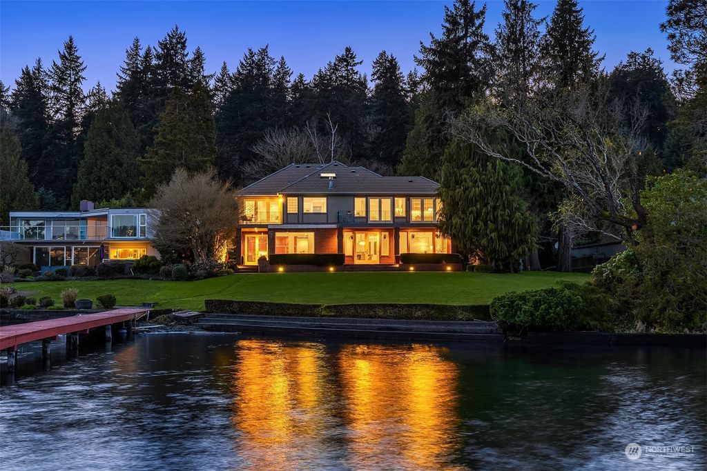 Photo of 4452 Ferncroft Road, Mercer Island, WA 98040 (MLS # 2202500)