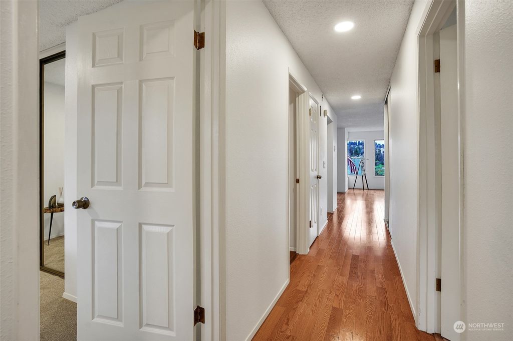 Photo of 601 S 227th Street #307N, Des Moines, WA 98198 (MLS # 2186124)