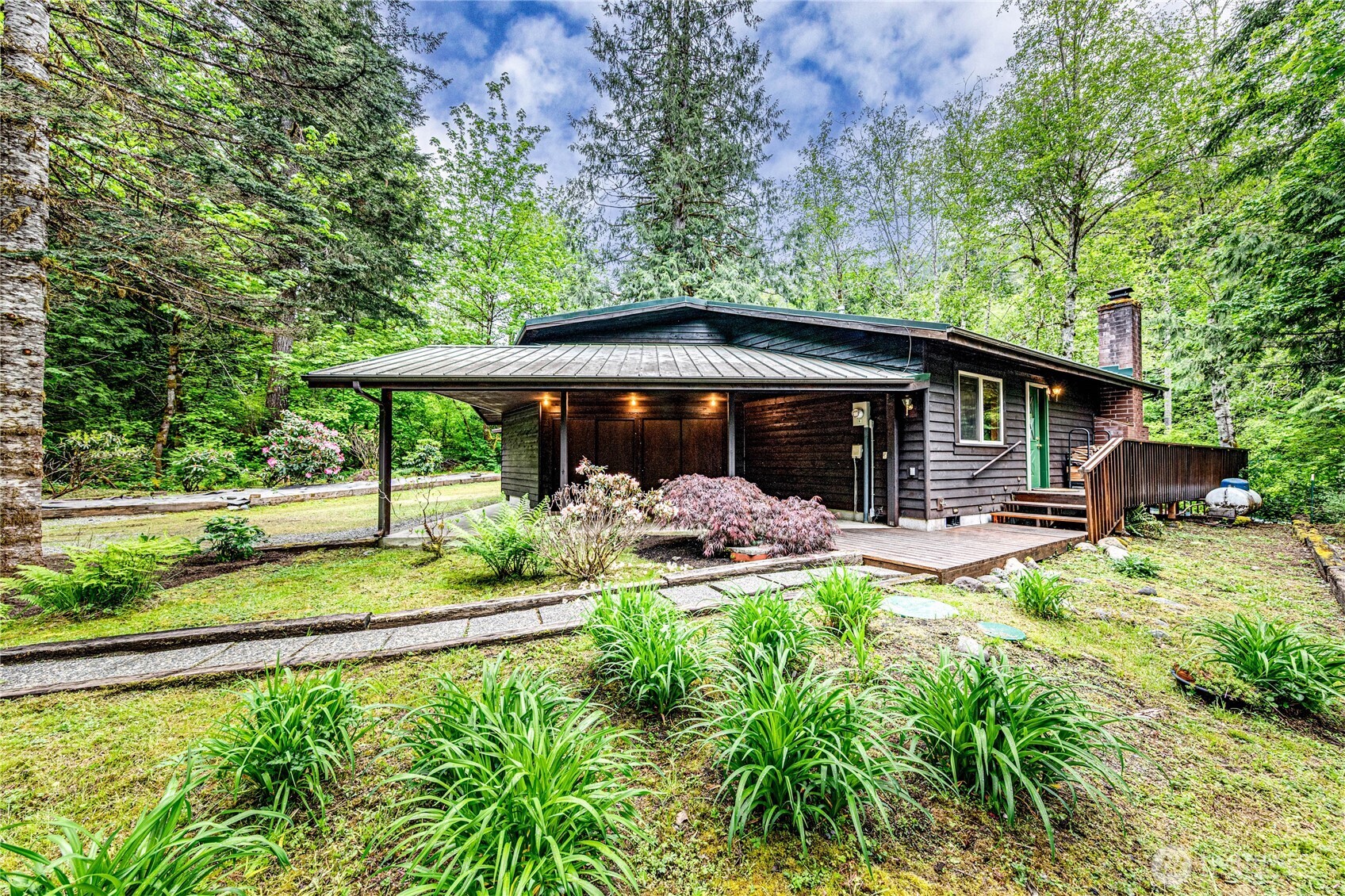 300 Hiddendale Drive