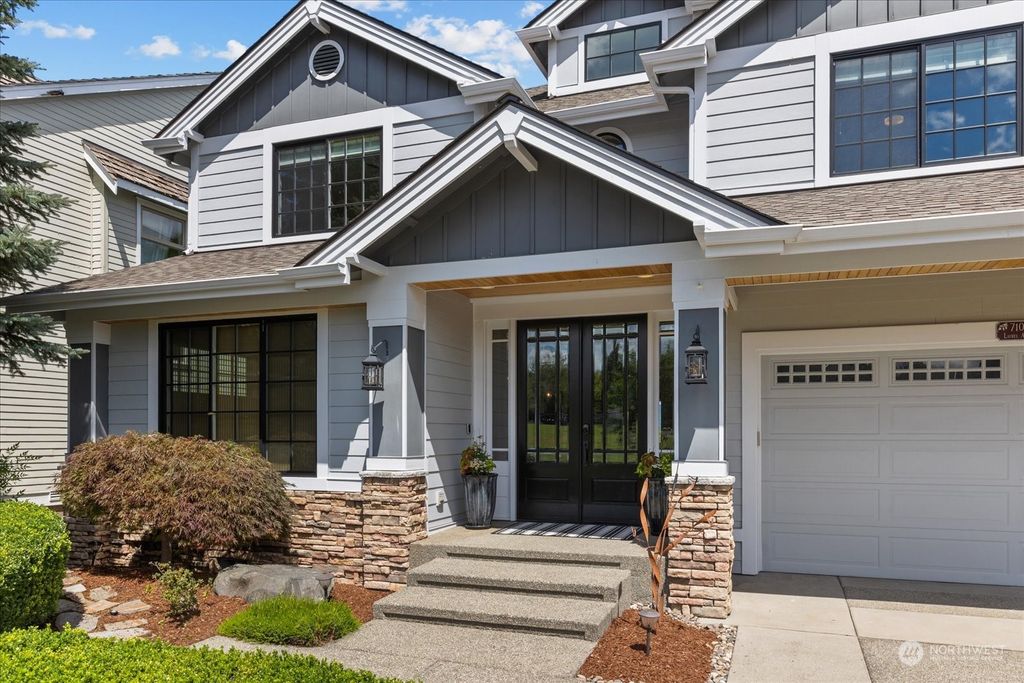 Photo of 7102 Laurel Avenue SE, Snoqualmie, WA 98065 (MLS # 2272882)