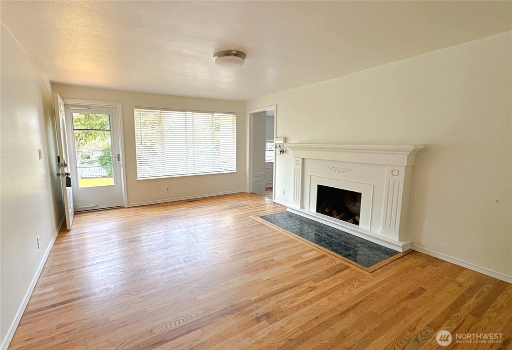 Photo of 32558 7th Place S, Federal Way, WA 98003 (MLS # 2565538)