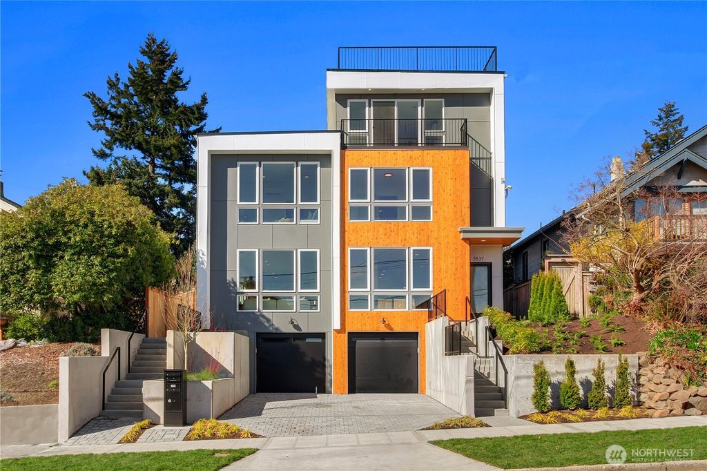 Photo of 3537 Meridian Avenue N, Seattle, WA 98103 (MLS # 2351524)