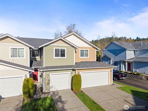 Photo of 1317 52nd Street NE, Auburn, WA 98002 (MLS # 2402242)
