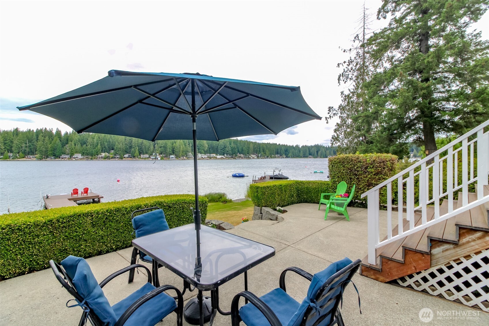 1801 E Mason Lake Drive E