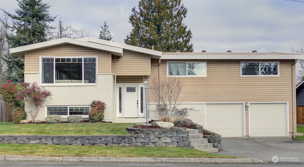 Photo of 8419 214th Place SW, Edmonds, WA 98026 (MLS # 2198724)