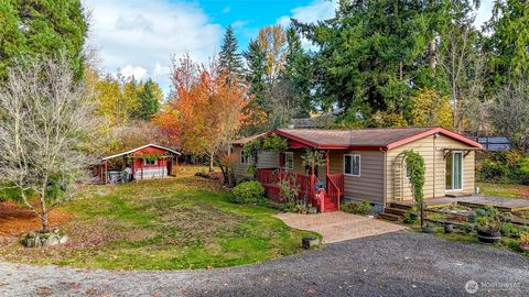 Photo of 13618 106th Street E, Puyallup, WA 98374 (MLS # 2472964)