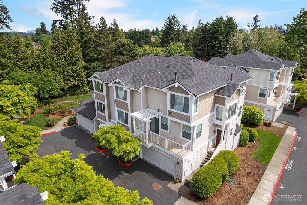 Photo of 16318 119th Lane NE, Bothell, WA 98011 (MLS # 2371722)
