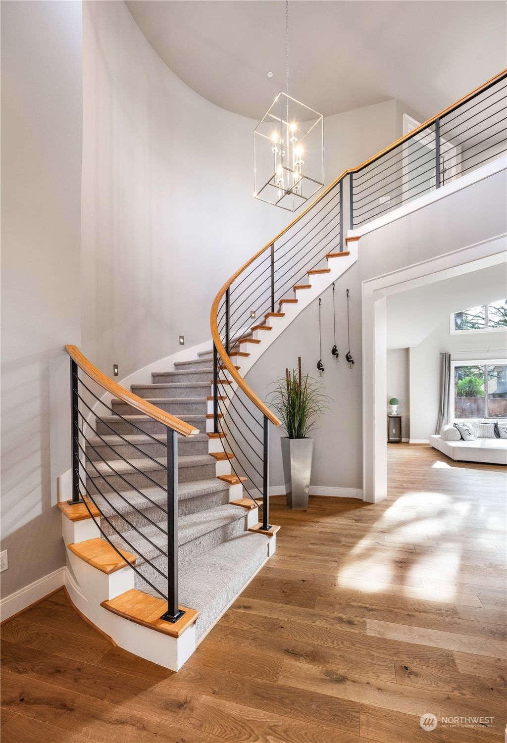 Photo of 13979 SE 1st Street, Bellevue, WA 98005 (MLS # 2201991)