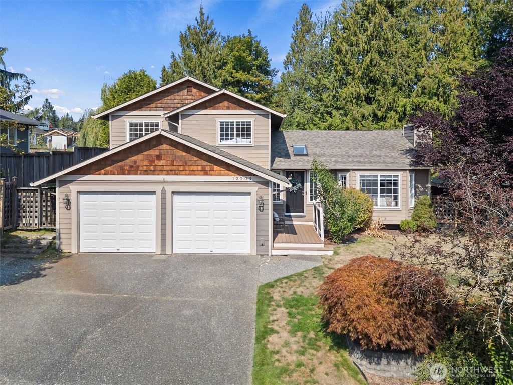 Photo of 12203 30th Street NE, Lake Stevens, WA 98258 (MLS # 2431823)