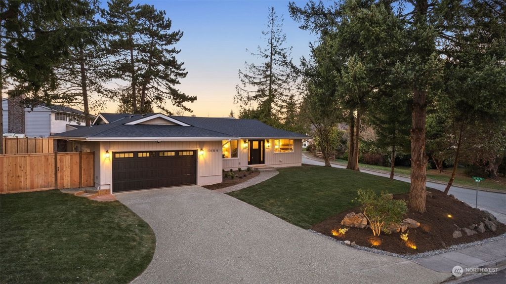 Photo of 1005 145th Place SE, Bellevue, WA 98007 (MLS # 2191952)