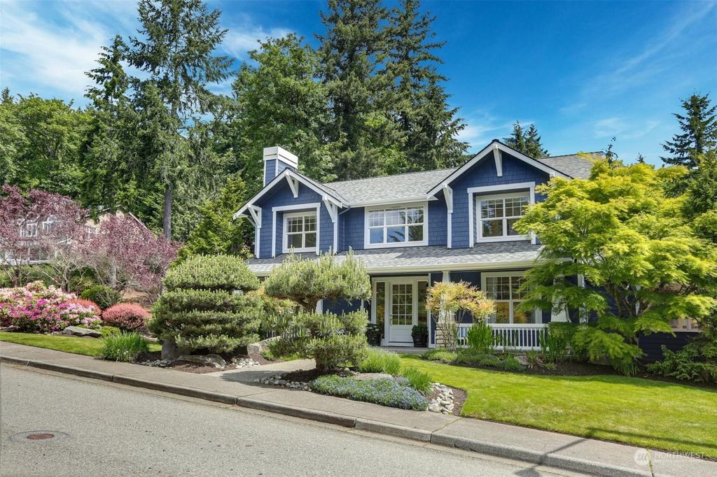 Photo of 17165 SE 100th Street, Renton, WA 98059 (MLS # 2247287)