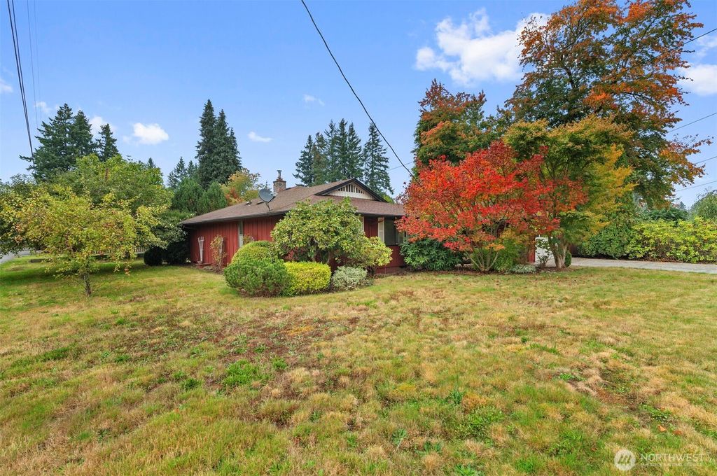 Photo of 4517 113th Place NE, Marysville, WA 98271 (MLS # 2444584)