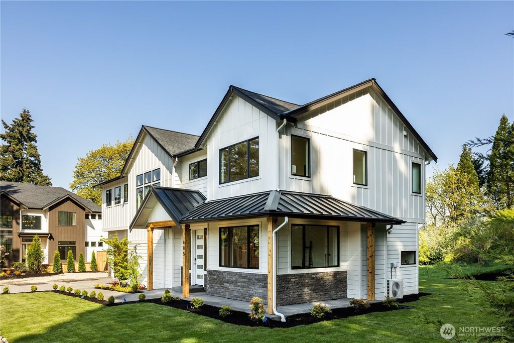 Photo of 405 10th ave Ave, Milton, WA 98354 (MLS # 2365478)