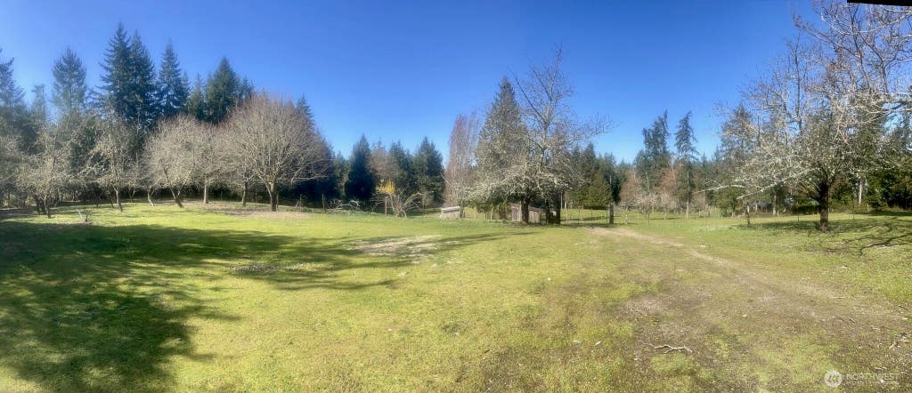 Photo of 6529 Key Peninsula Hwy Hwy NW, Lakebay, WA 98349 (MLS # 2566756)