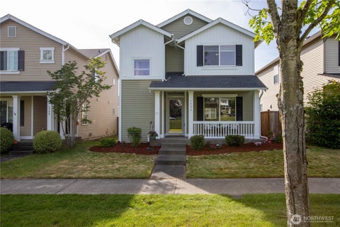 Photo of 1775 Cadborough Lane, Dupont, WA 98327 (MLS # 2528797)
