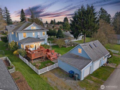 Photo of 1333 Harrison Avenue, Blaine, WA 98230 (MLS # 2507060)