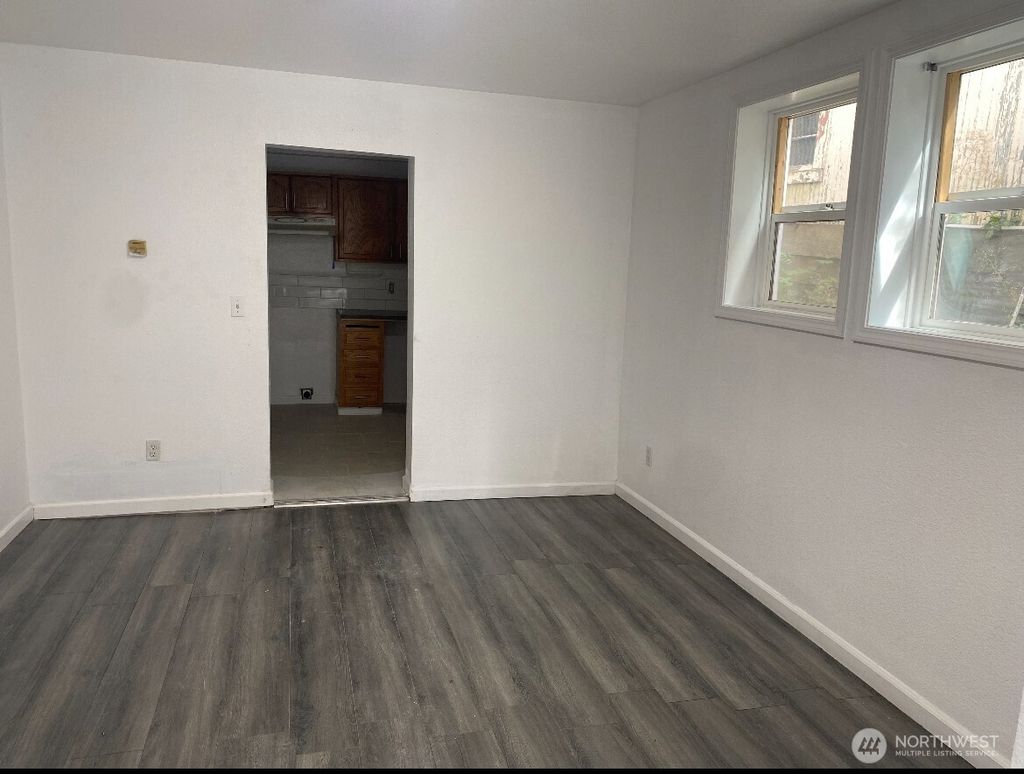 Photo of 1414 E Fir Street E, Seattle, WA 98122 (MLS # 2457099)