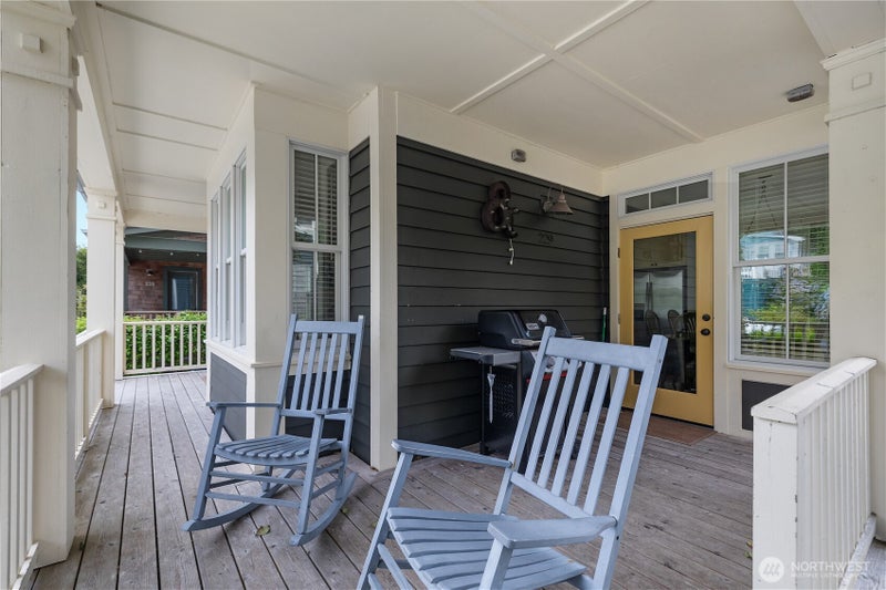 229 Compass Street