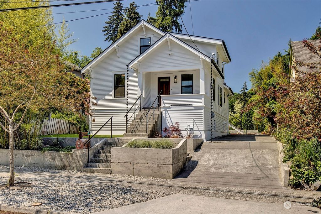 Photo of 5063 26th Avenue SW, Seattle, WA 98106 (MLS # 2073708)
