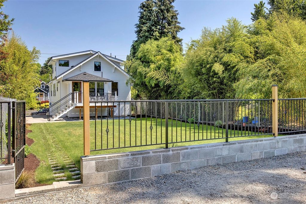 Photo of 5063 26th Avenue SW, Seattle, WA 98106 (MLS # 2073708)