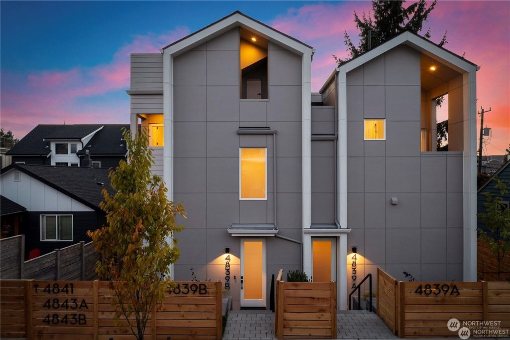 Photo of 4843 A 42nd Avenue SW, Seattle, WA 98116 (MLS # 2295500)