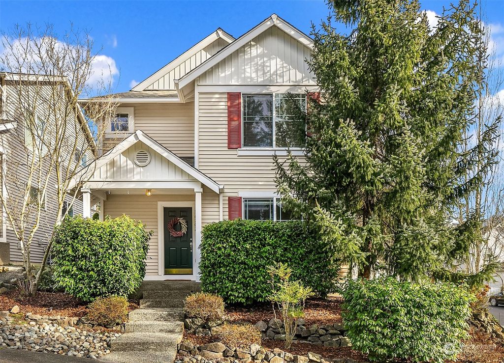 Photo of 36702 SE Gravenstein Ct Ct, Snoqualmie, WA 98065 (MLS # 2320031)