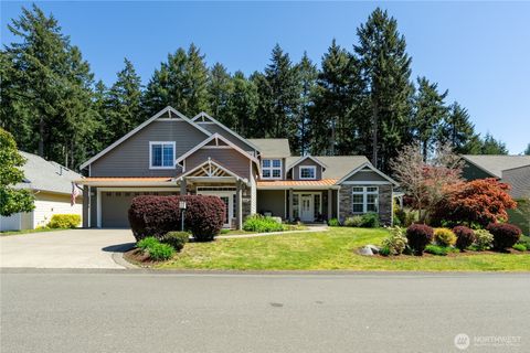 Photo of 624 Alma Lane SE, Olympia, WA 98513 (MLS # 2515017)
