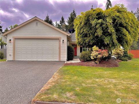 Photo of 30 E Cardinal Court, Allyn, WA 98524 (MLS # 2520550)
