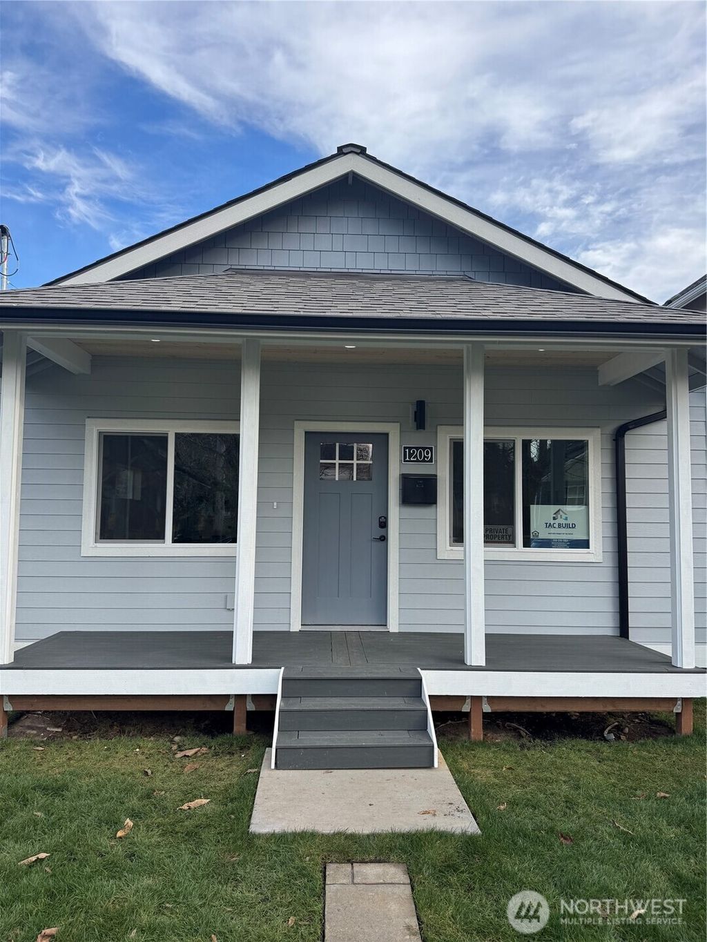 Photo of 1209 S Cushman Avenue, Tacoma, WA 98405 (MLS # 2471770)