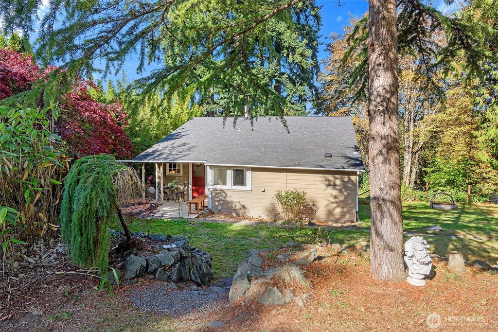 Photo of 141 Market Street, Port Hadlock, WA 98339 (MLS # 2592895)