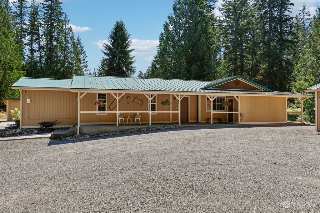 Photo of 37310 236th Avenue SE, Enumclaw, WA 98022 (MLS # 2268140)