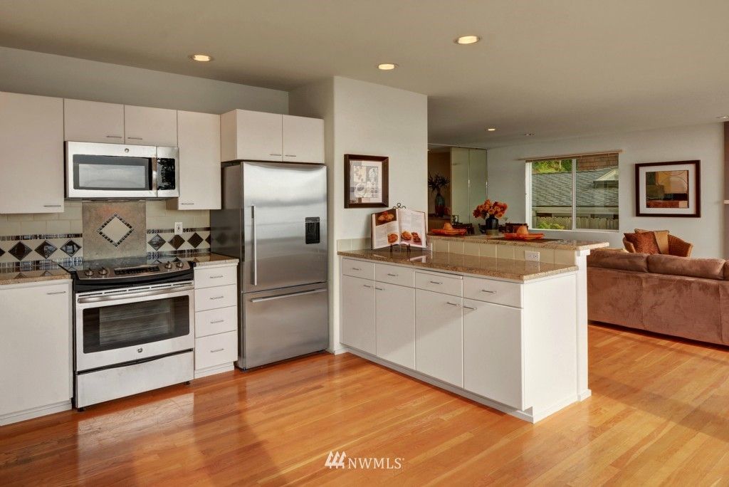 listing image 9368827703861252584