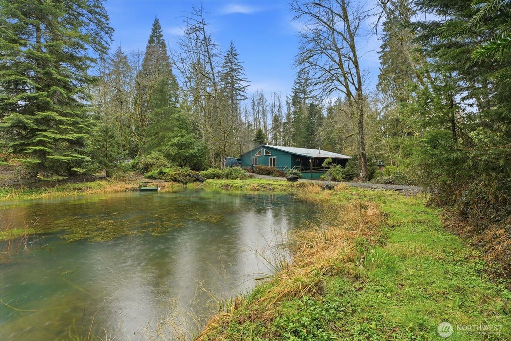 Photo of 40408 NE Cedar Ridge Road Rd, Amboy, WA 98601 (MLS # 2480452)