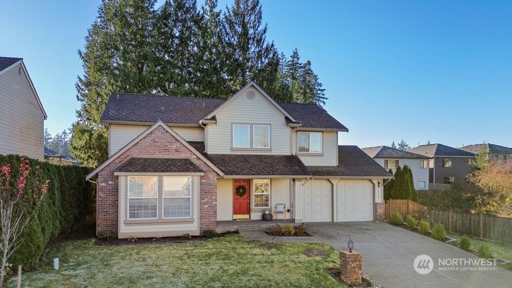 Photo of 18114 15th Ave W Ave, Lynnwood, WA 98037 (MLS # 2314737)