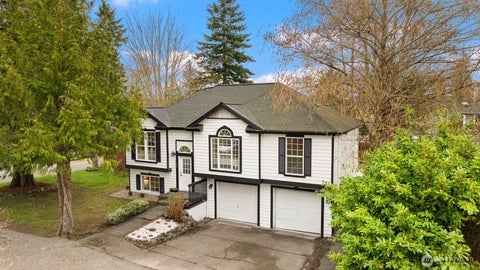 Photo of 22057 SE 269th Place, Maple Valley, WA 98038 (MLS # 2538948)