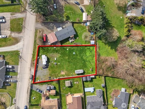 Photo of 6030 57th Drive NE, Marysville, WA 98270 (MLS # 2496152)