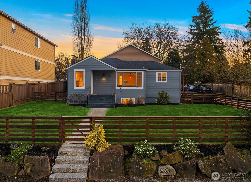 Photo of 403 NE 94th Street, Seattle, WA 98115 (MLS # 2482817)