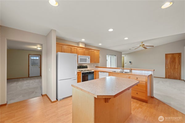 739 CASCADE PALMS CT APT 739, SEDRO WOOLLEY, WA 98284 - Image 52969eb78cd2db9028dd6713aff89991/4034155020